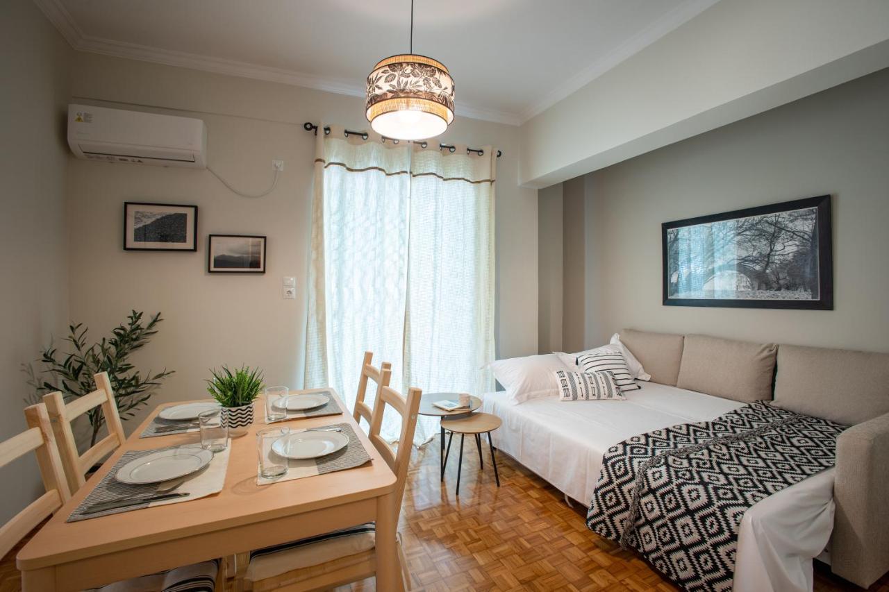 The House Of Praxithea For 6 Apartment Athens Exterior photo